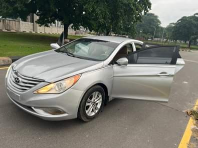 A picture of Hyundai Sonata 2013 model Few years used with low mileage