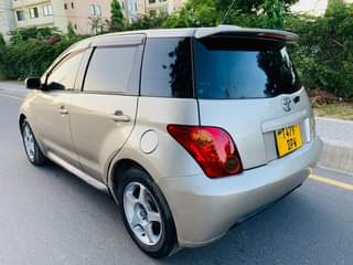 A picture of TOYOTA IST BEI 11 000 000 PIGA SIMU 0689326088