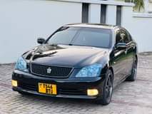 A picture of 2006 Toyota Crown athlete for sale