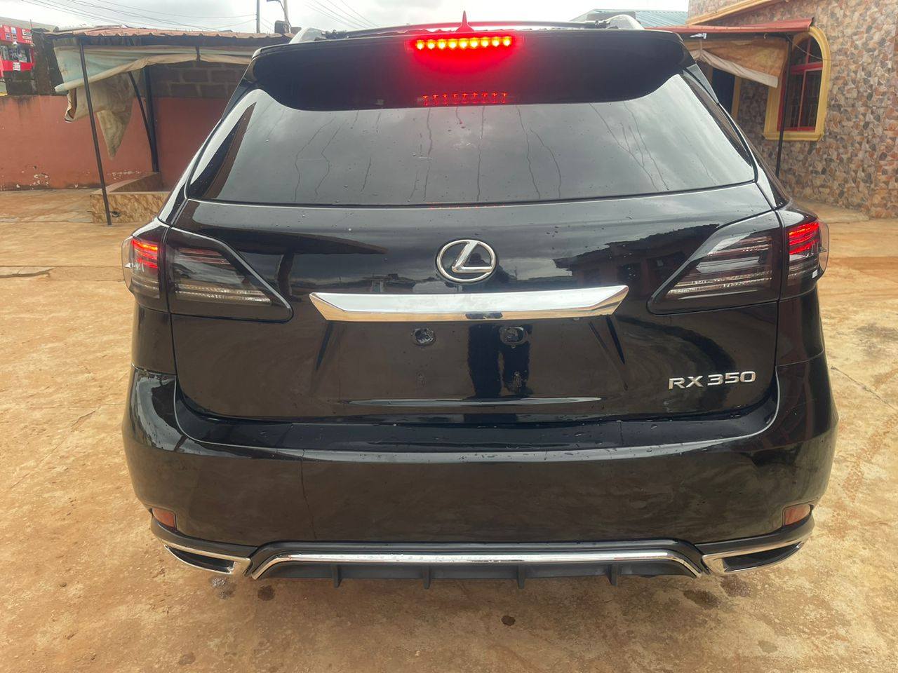 A picture of 2011 Rx350