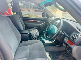 A picture of Prado 120