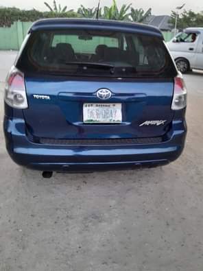 A picture of Very sharp and clean Toyota matrix 05 with sound engine