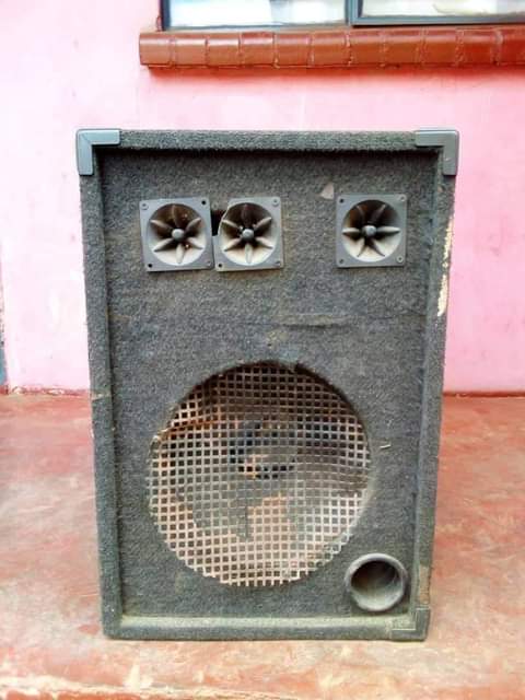 speakers