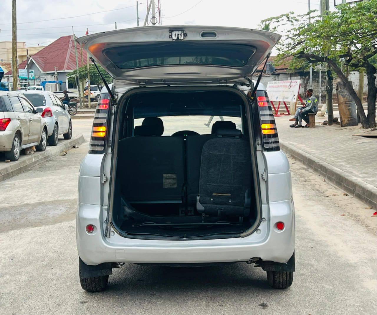 A picture of TOYOTA SIENTA