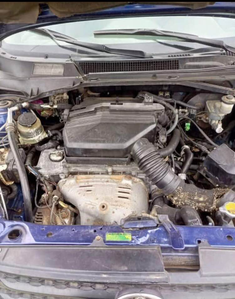 A picture of  CLEAN Toyota RAV4 with Good Engine and Gear AC