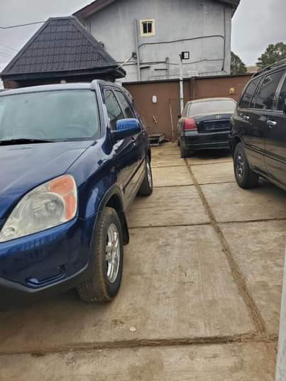 A picture of Super clean 2004 registered Honda CRV SUV 4 plugs 09034050937.