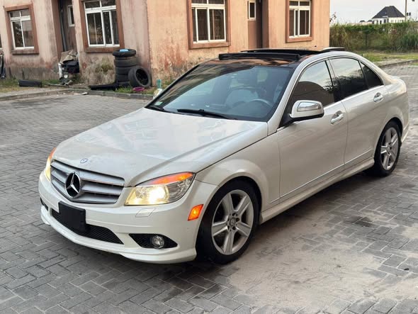 A picture of Tokunbo 09 C class mercedes Benz Full option 2025 December