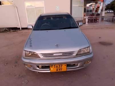 A picture of 1994 Toyota Carna T i In stock