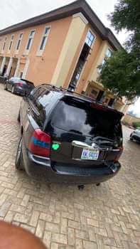 A picture of Raw first body 4 plug 3 seater Toyota Highlander untampered