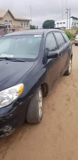 A picture of Toyota matrix