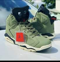 A picture of Air Jordan shoes kiatu 