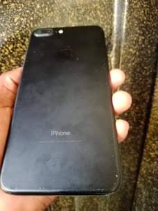 A picture of Iphone 7plus 128gb