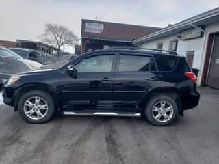 A picture of 2011 Toyota RAV4
