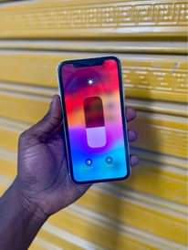 A picture of iPhone 11 PLAIN