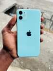A picture of IPHONE 11 PLAIN Face ID True Tone 128GB BETR changed