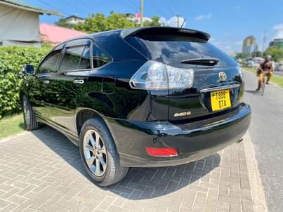 A picture of Harrier new model DTE MIL 23 5 Call0678682698 Year 2008