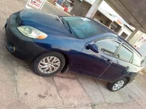 A picture of 2004 Toyota matrix complete first body Super cool engine Gear