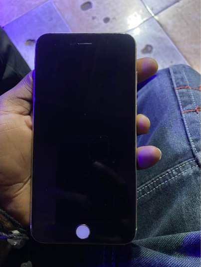 A picture of iPhone 6s Plus