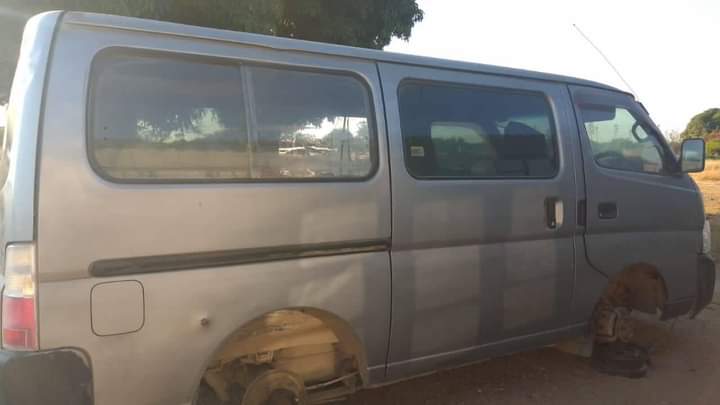 used nissan caravan