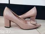 A picture of Heels