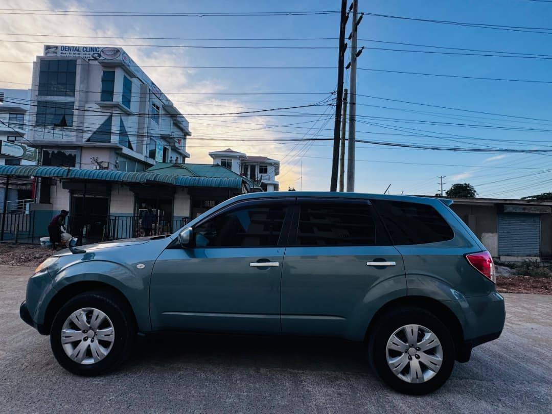 A picture of SUBARU FORESTER