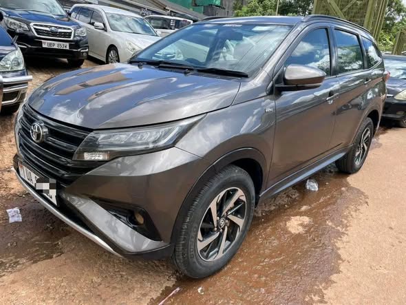 A picture of Toyota Rush 2018 1 8cc petrol 7 seaters 48M