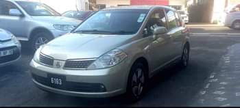 used nissan tiida