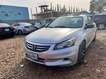 A picture of Honda Accord 2008