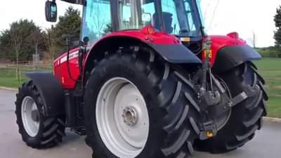 tractor