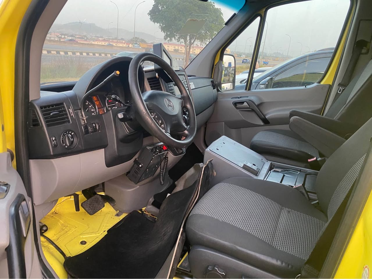 A picture of Mercedes Benz sprinter