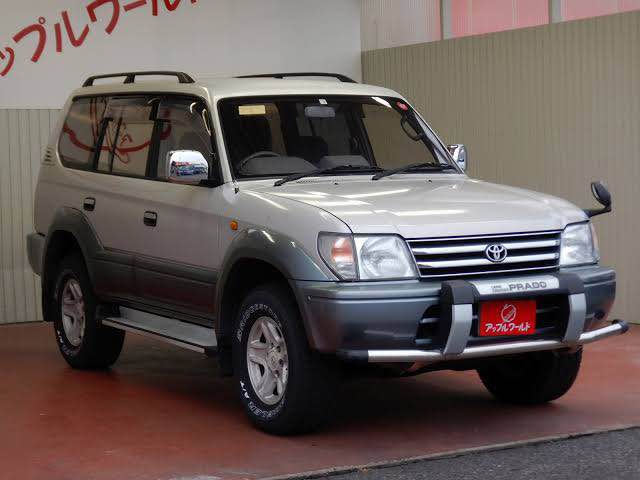 A picture of Prado tz ac panel 1997 1998 Whatsapp 92311968420