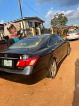 A picture of LEXUS es 350