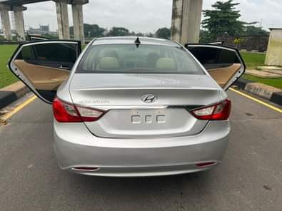 A picture of Hyundai Sonata 2013 model Few years used with low mileage