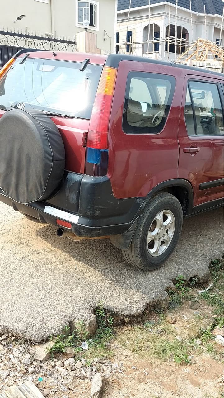 A picture of Register Honda Crv