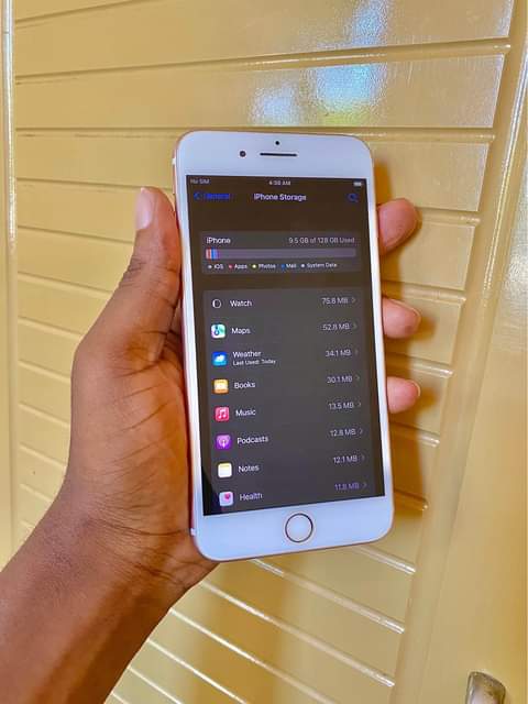 A picture of iPhone 7 plus 128GB