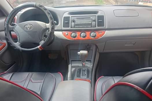 A picture of Toyota Camry 05 06