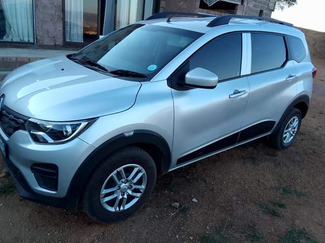 renault triber
