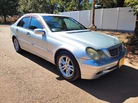 classifieds/cars mercedes