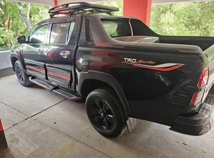 A picture of Hilux levolution double cabin engine 1gd years 2018 diesel new