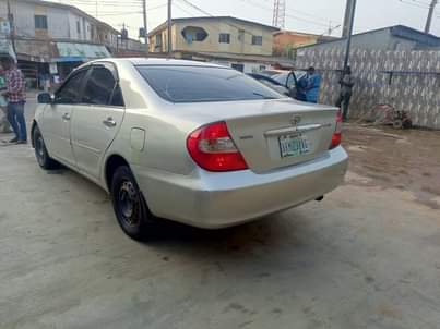 A picture of 04 Registered Camry LE V4 engine painted on first body