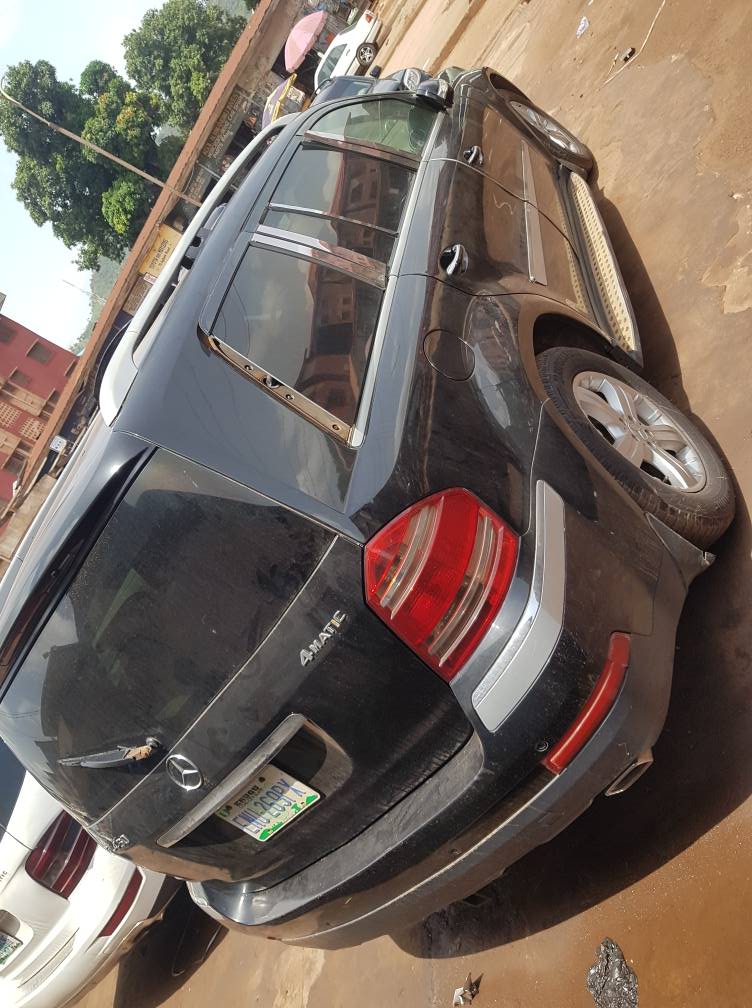 A picture of Mercedes benz GL450