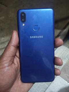 A picture of Samsung A10s