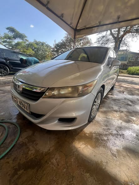 A picture of Honda stream