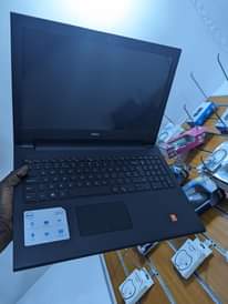 A picture of Dell slim pc