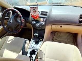 A picture of 2005 Honda Eod Ffh