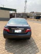 A picture of Toyota mussle camry 2008 model fast finger engine and gear