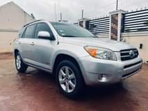 A picture of Brand Toyota Model RAV4 4plugs Year 2007 Painted Price 3