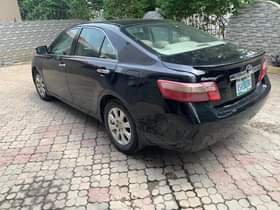 A picture of Super sharp 2009 Camry xle with original document now available
