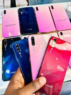 A picture of VIVO Y17