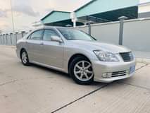 A picture of TOYOTA CROWN NEW